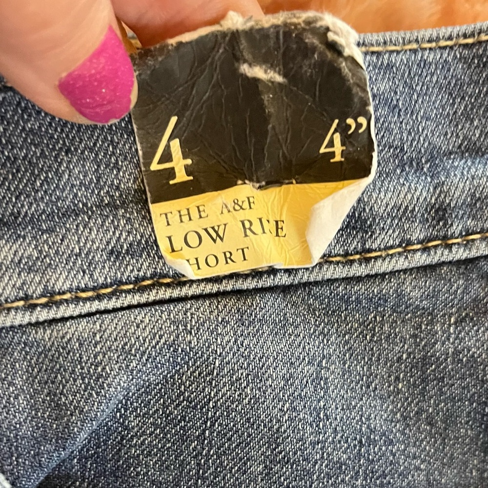 Abercrombie&Fitch Jean Shorts - Picture 3 of 5